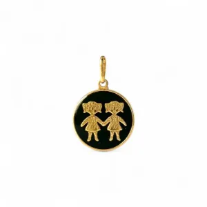 Pingente 2 Meninas Banhado a Ouro 18k com Medalha Preta