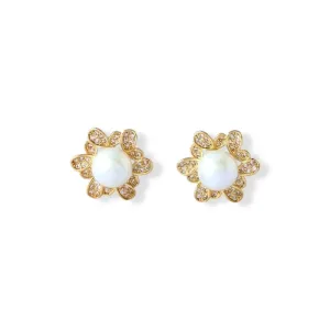 Brinco Flor com Pérola Shell Banhado a Ouro 18k e Zircônias