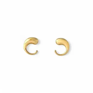 Brinco Orgânico Vírgula Banhado a Ouro 18k Liso