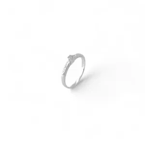 Anel Estilo Solitário Prata 925 com Zircônias