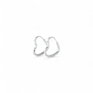 Brinco Argola Coração Prata 925 - 1,5cm