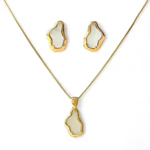 Conjunto Orgânico Banhado a Ouro 18k com Madrepérolas