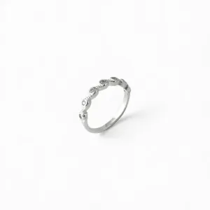 Anel Ondulado Prata 925 com Zircônias