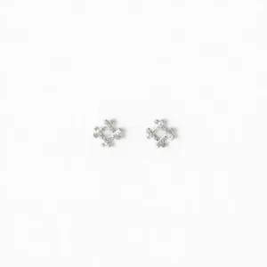 Brinco Quadrado Cruzado Prata 925 com Zircônias