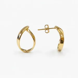 Brinco Estilo Gota Vazada Banhada a Ouro 18k - 1,5 cm