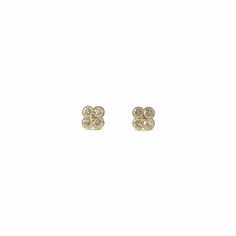 Brinco Flor Trevo Banhado a Ouro 18k com Zircônias