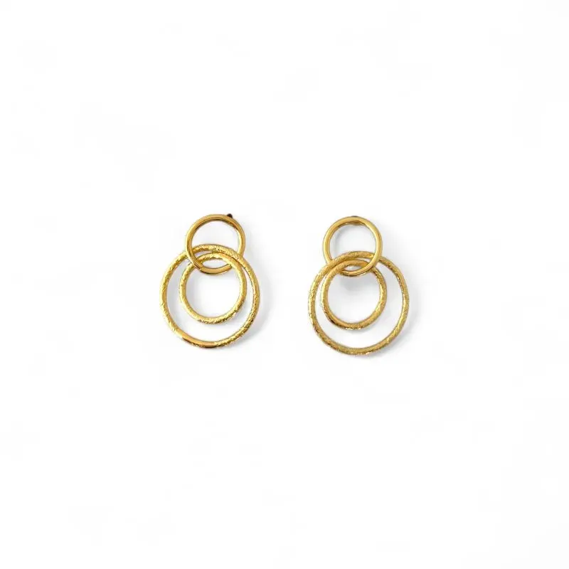 Brinco Círculos Pendurado Banhado a Ouro 18k Trabalhado