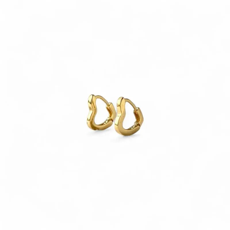 Brinco Argola Coração Banhado a Ouro 18k Liso - 0,6cm