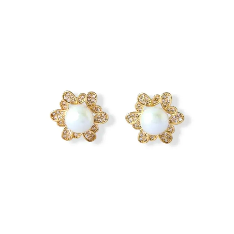 Brinco Flor com Pérola Shell Banhado a Ouro 18k e Zircônias