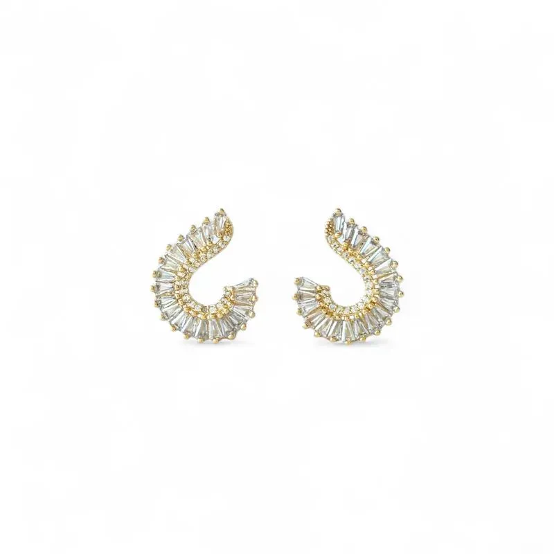 Brinco Gota Banhado a Ouro 18k Cravejado com Zircônias