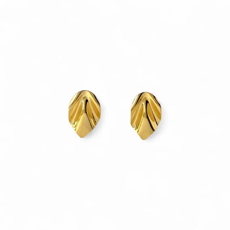 Brinco Orgânico Folha Banhado a Ouro 18k Liso