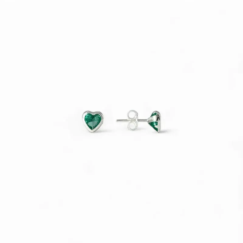 Brinco Ponto de Luz Coração Prata 925 com Zircônia Verde
