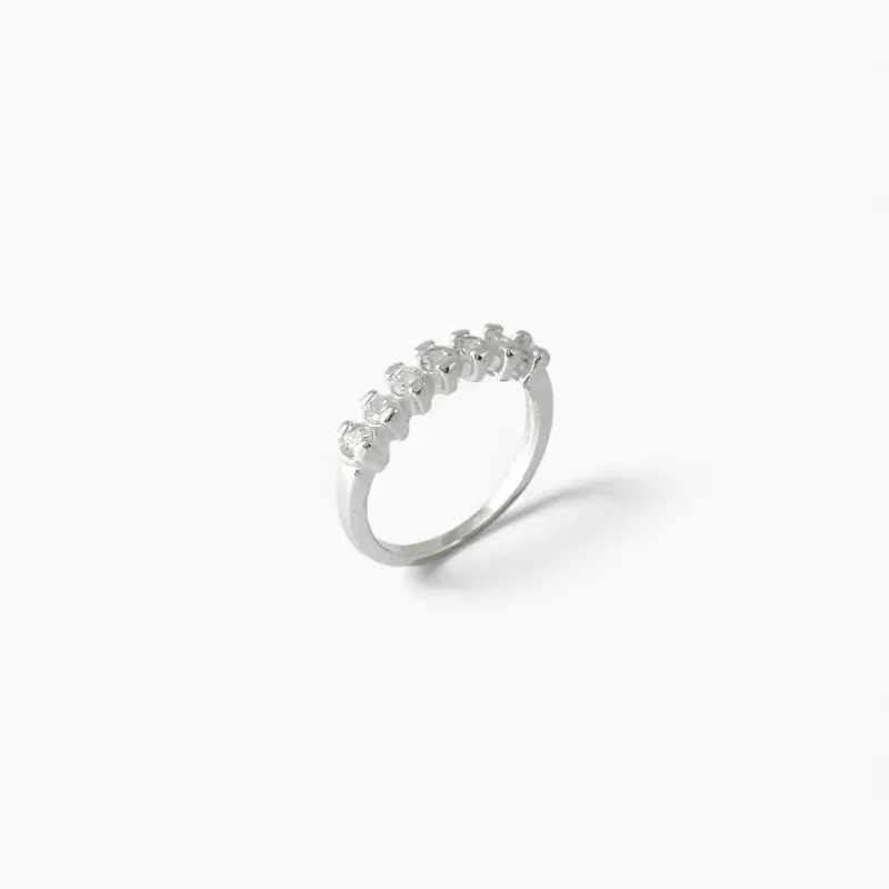 Anel 7 Pedras Prata 925 com Zircônias