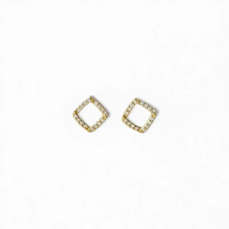 Brinco Quadrado Banhado a Ouro 18k Vazado com Zircônias