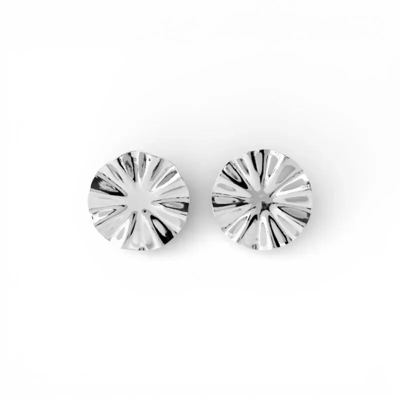 Brinco Orgânico Redondo Folheado a Prata Ondulado - 2,1cm