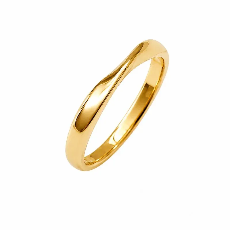 Anel Design Torcido Banhado a Ouro 18k