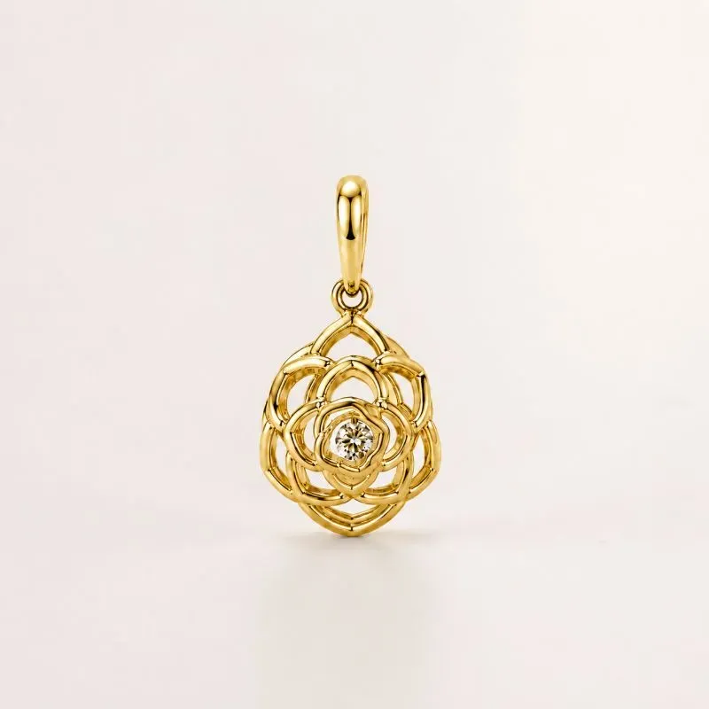 Pingente Flor Vazada com Pedra Banhado a Ouro 18k com Zircônia