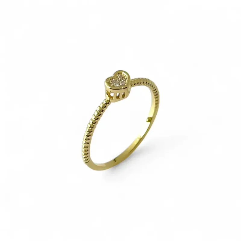 Anel Coração Banhado a Ouro 18k Microzircônias e Aro Trabalhado Anel Coração Banhado a Ouro 18k Microzircônias e Aro Trabalhado
