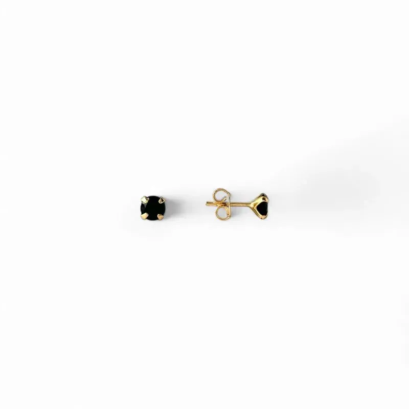 Brinco Banhado a Ouro 18k com Zircônia Preto - 5mm Brinco Banhado a Ouro 18k com Zircônia Preto - 5mm