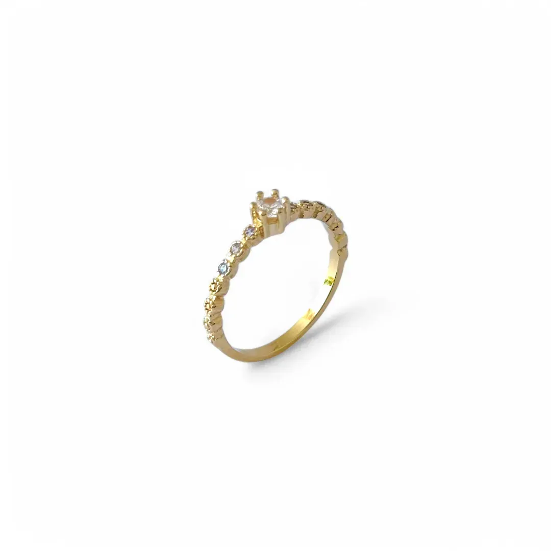 Anel Estilo Solitário Banhado a Ouro 18k Aro Trabalhado Zircônias