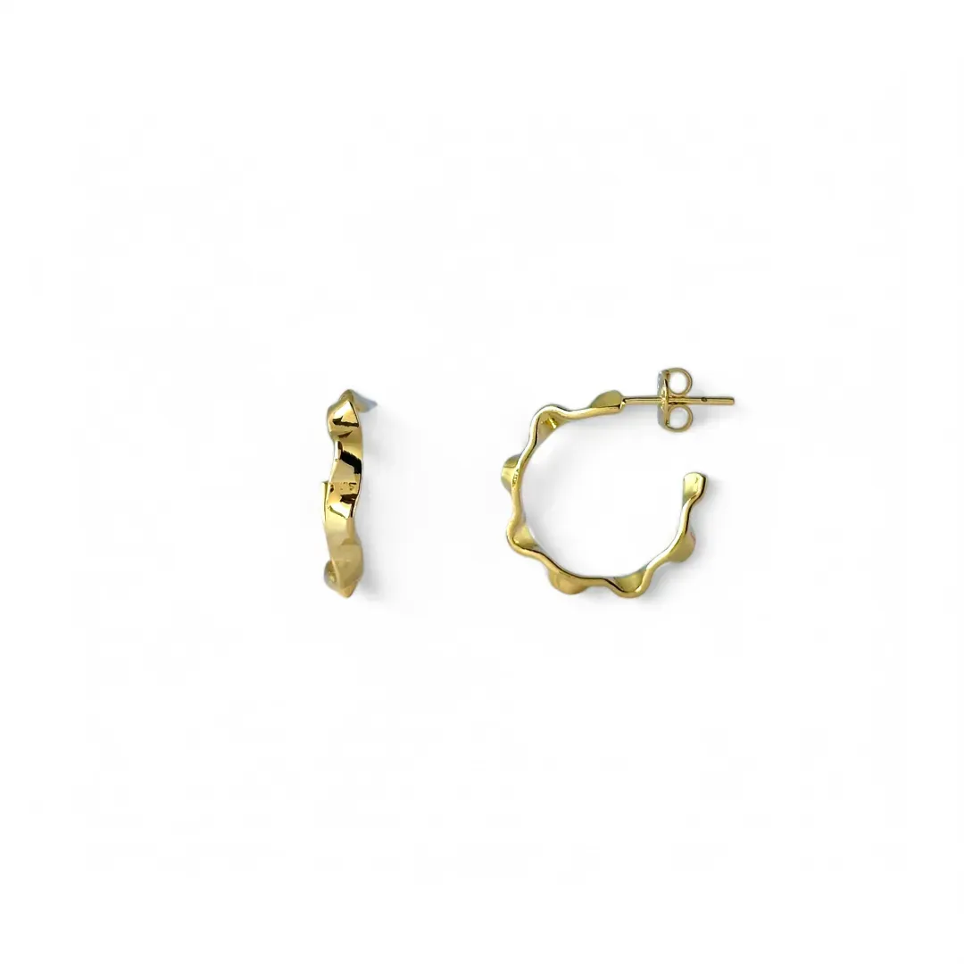 Brinco Argola Ondas Banhado a Ouro 18k