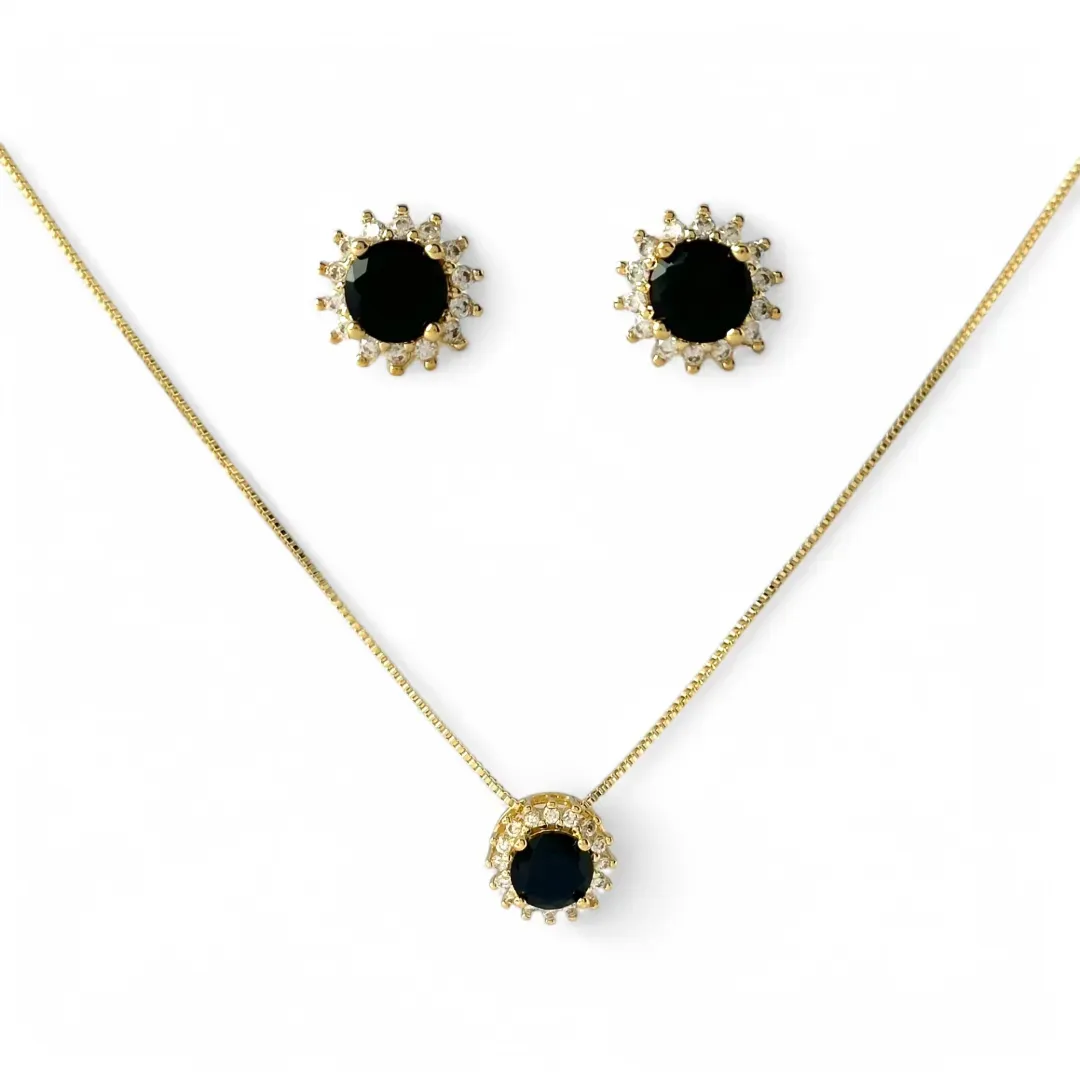Conjunto Zircônias Pretas Banhado a Ouro 18k com Microzircônias ao Redor