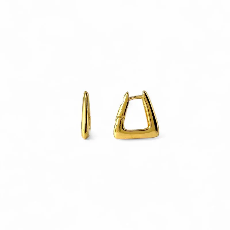 Brinco Argola Triangular Banhado a Ouro 18k