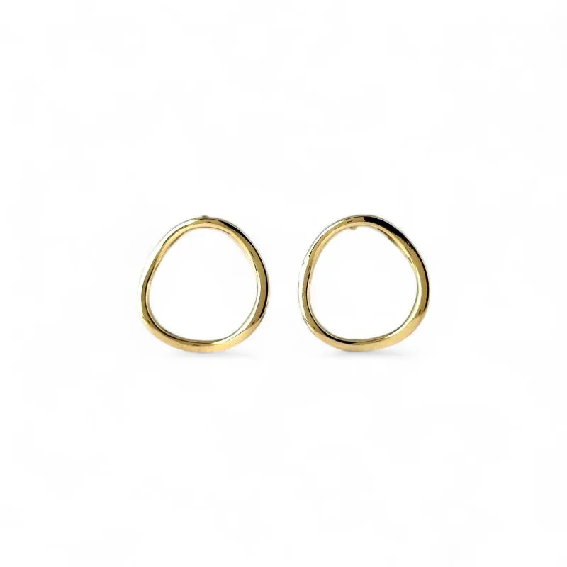 Brinco Orgânico Redondo Banhado a Ouro 18k Vazado