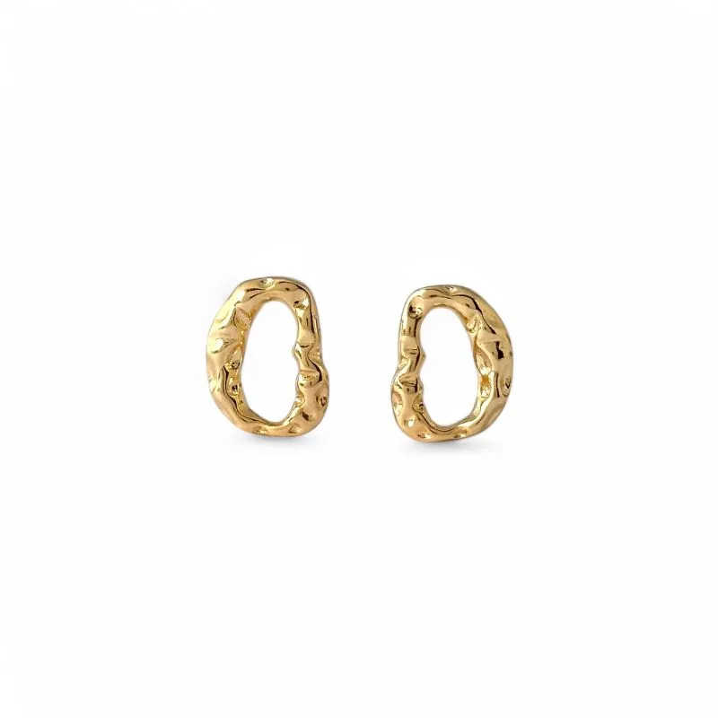 Brinco Orgânico Oval Banhado a Ouro 18k Vazado