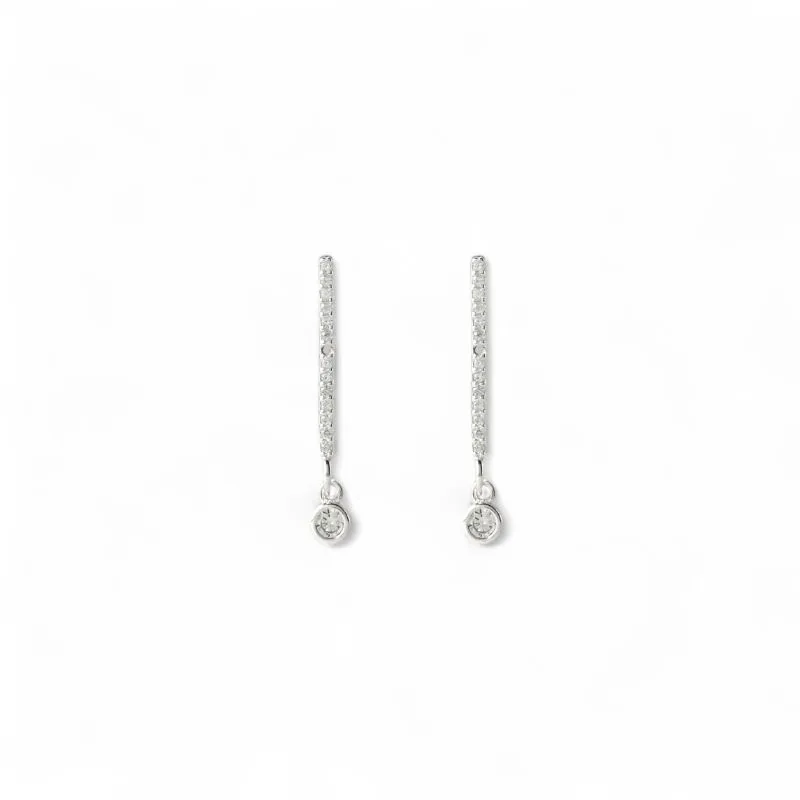 Brinco Geométrico Linha Prata 925 com Zircônia Pendurada Brinco Geométrico Linha Prata 925 com Zircônia Pendurada