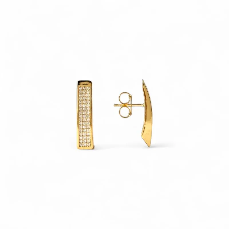 Brinco Retangular com 3 Linhas de Zircônias Banhado a Ouro 18k