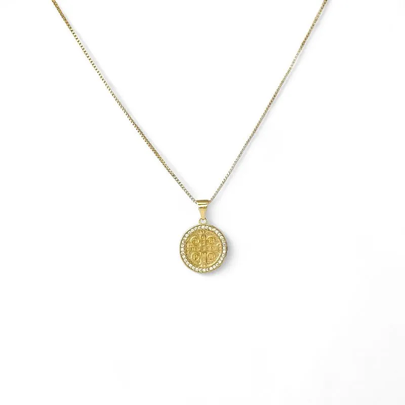 Colar Medalha de São Bento Banhado a Ouro 18k com Zircônias