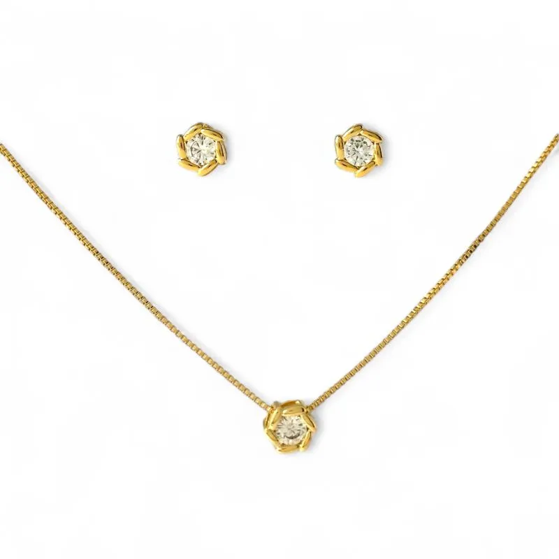 Conjunto Ponto de Luz Flor Banhado a Ouro 18k com Zircônias