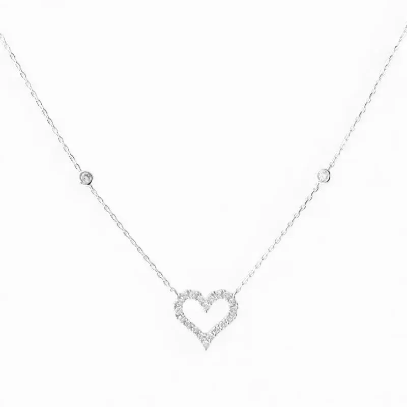 Colar Coração Prata 925 Vazado com Zircônias e 2 Pontos de Luz em Zircônia