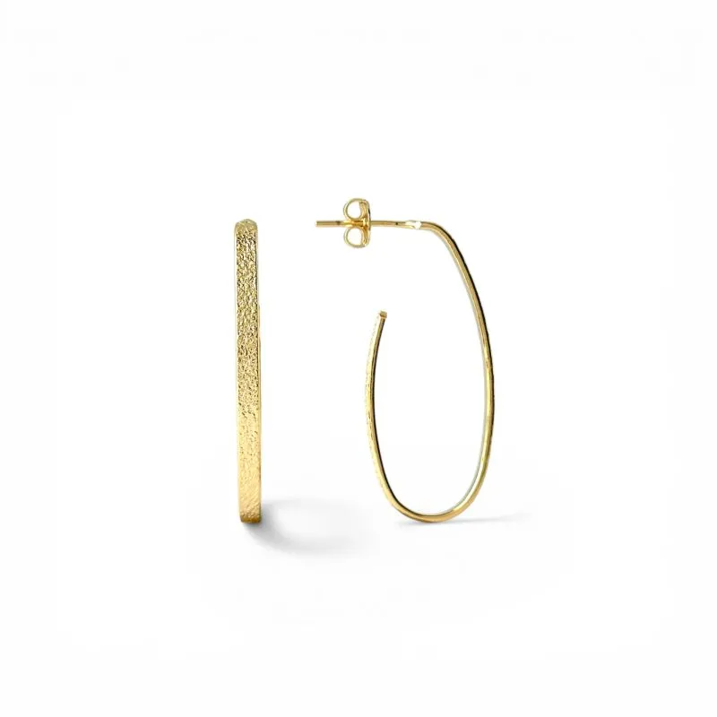 Brinco Argola Aberta Oval Fosca Banhado a Ouro 18k