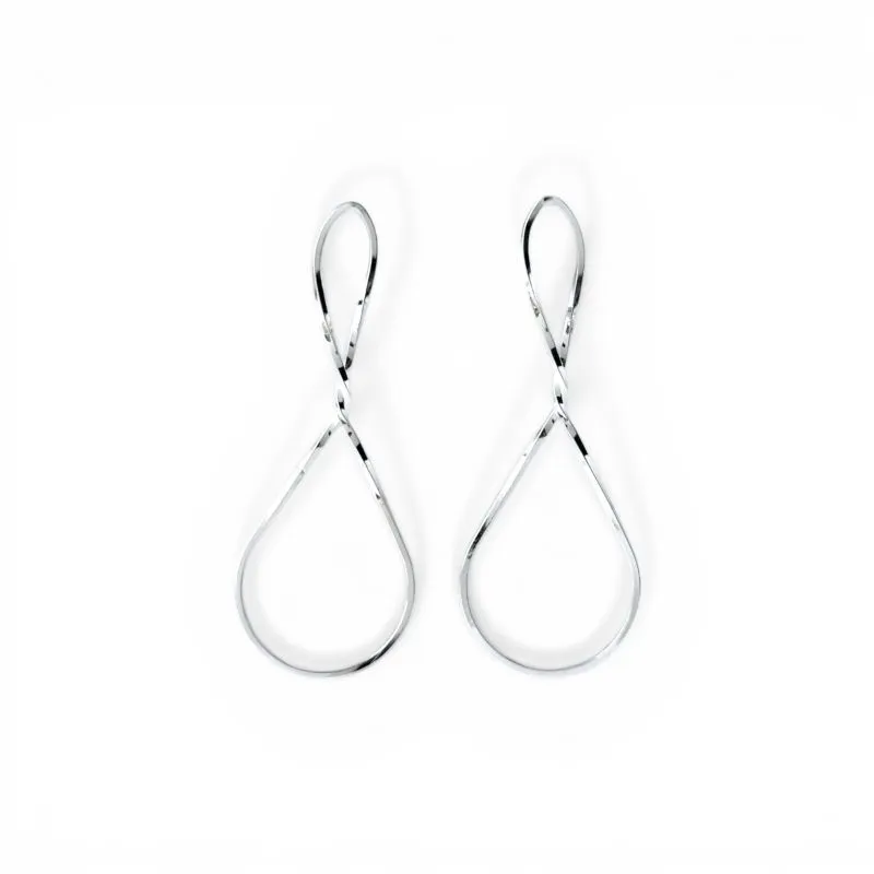 Brinco Infinito Folheado a Prata