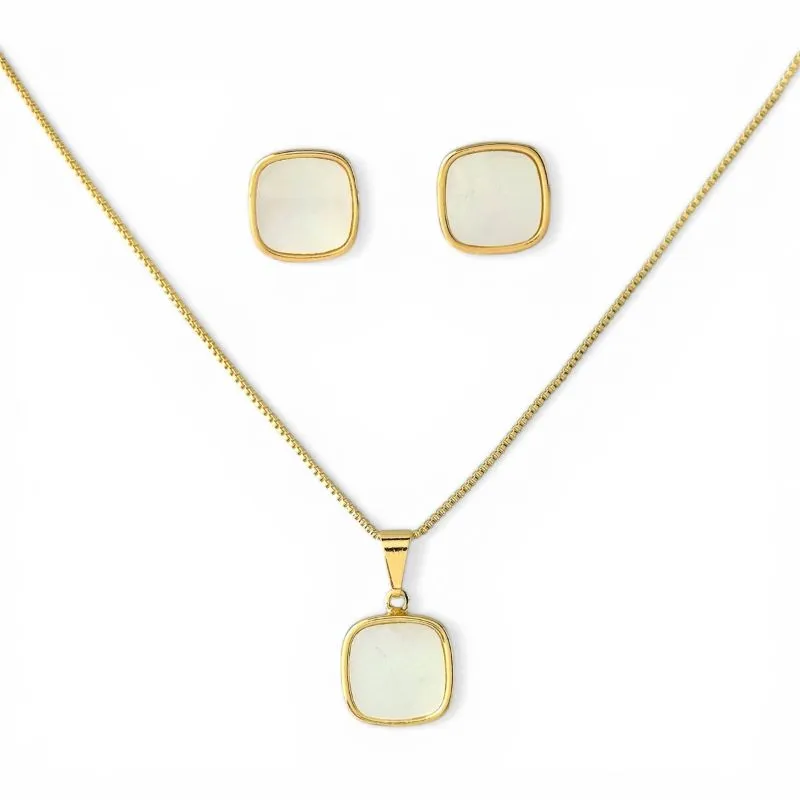 Conjunto Geométrico Quadrado Banhado a Ouro 18k com Madrepérolas