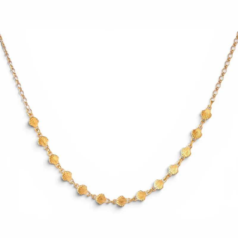 Colar Choker Conchinhas Banhado a Ouro 18k - 38cm + 10,5cm (alongador)