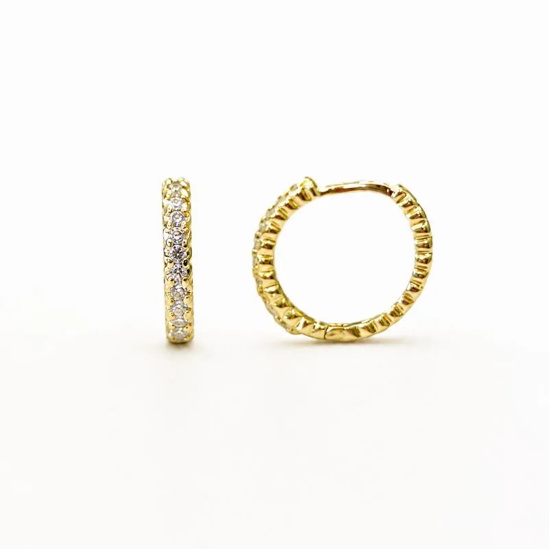 Brinco Argola 1 Linha de Zircônias Banhado a Ouro 18k com Zircônias