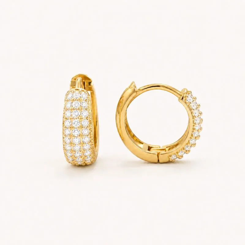 Brinco Argola Larga Cravejada Banhado a Ouro 18k com Zircônias - 1,5 cm