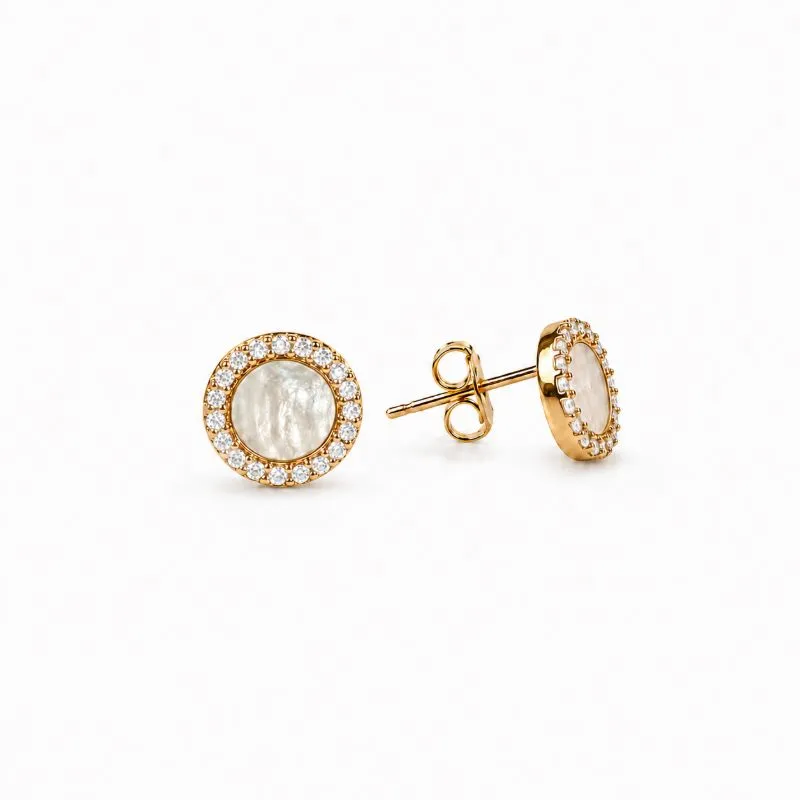 Brinco Circulo Cravejado Centro em Madrepérola Banhado a Ouro 18k com Zircônias - 8mm
