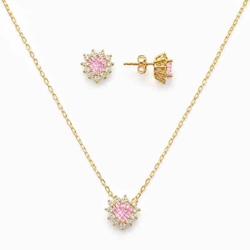 Conjunto Coração Rosa Borda Cravejada Banhado a Ouro 18k com Zircônias - 1cm, 8mm