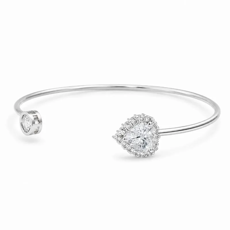 Pulseira Bracelete Aberto Coração e Circulo Folheado a Prata com Zircônias
