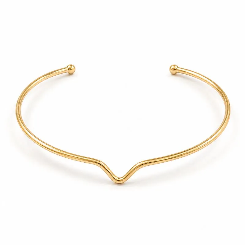 Pulseira Bracelete Aberto Detalhe em 'V' Banhado a Ouro 18k